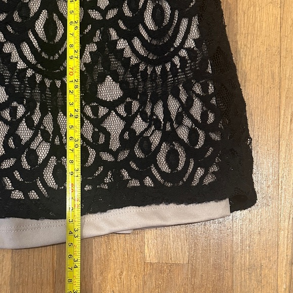 RN Studio | Elegant Black Lace Dress - Picture 6 of 16